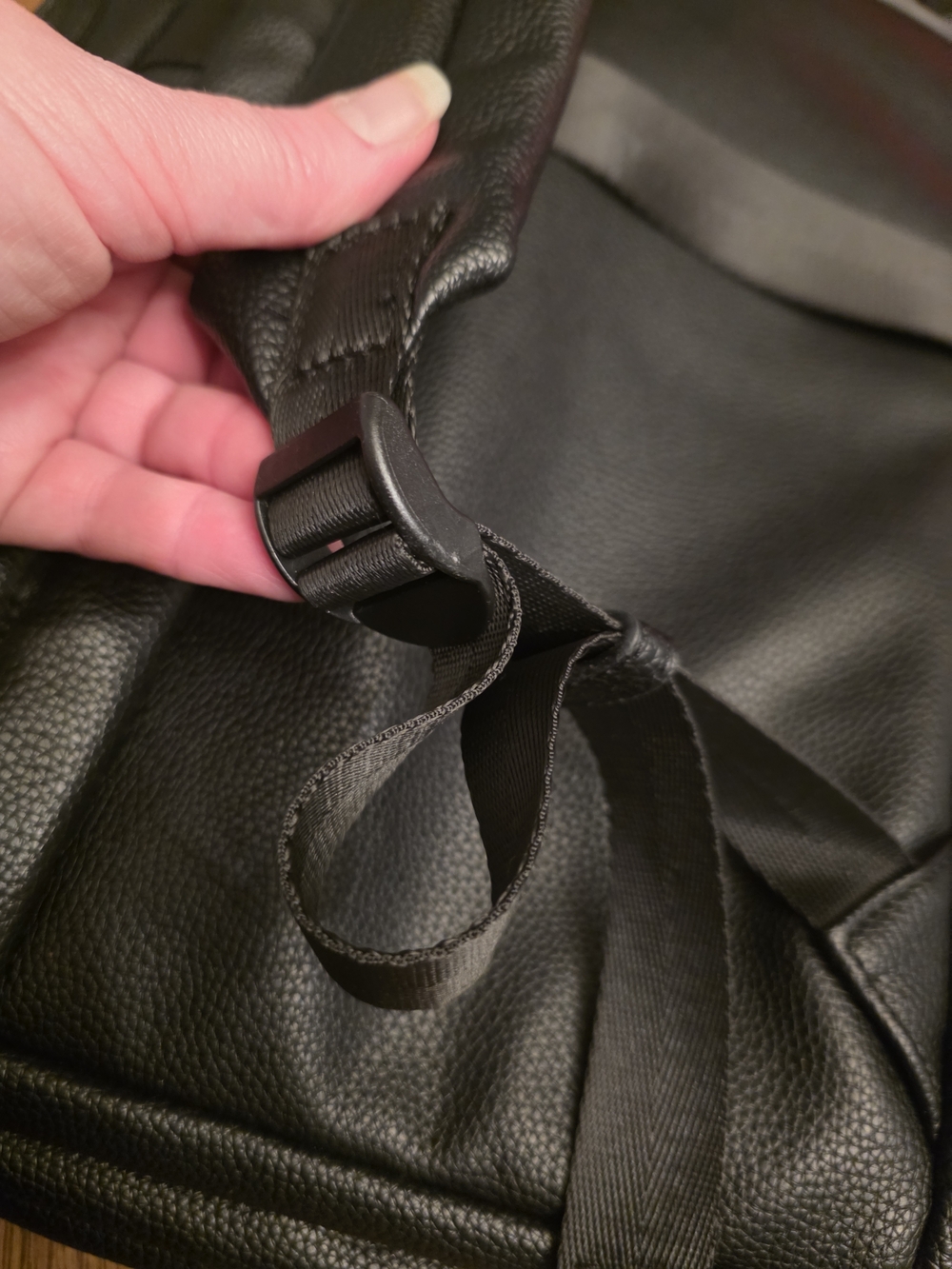 Bugatti Black Pebbled Faux Leather Drawstring Laptop Backpack - Picture 5 of 13